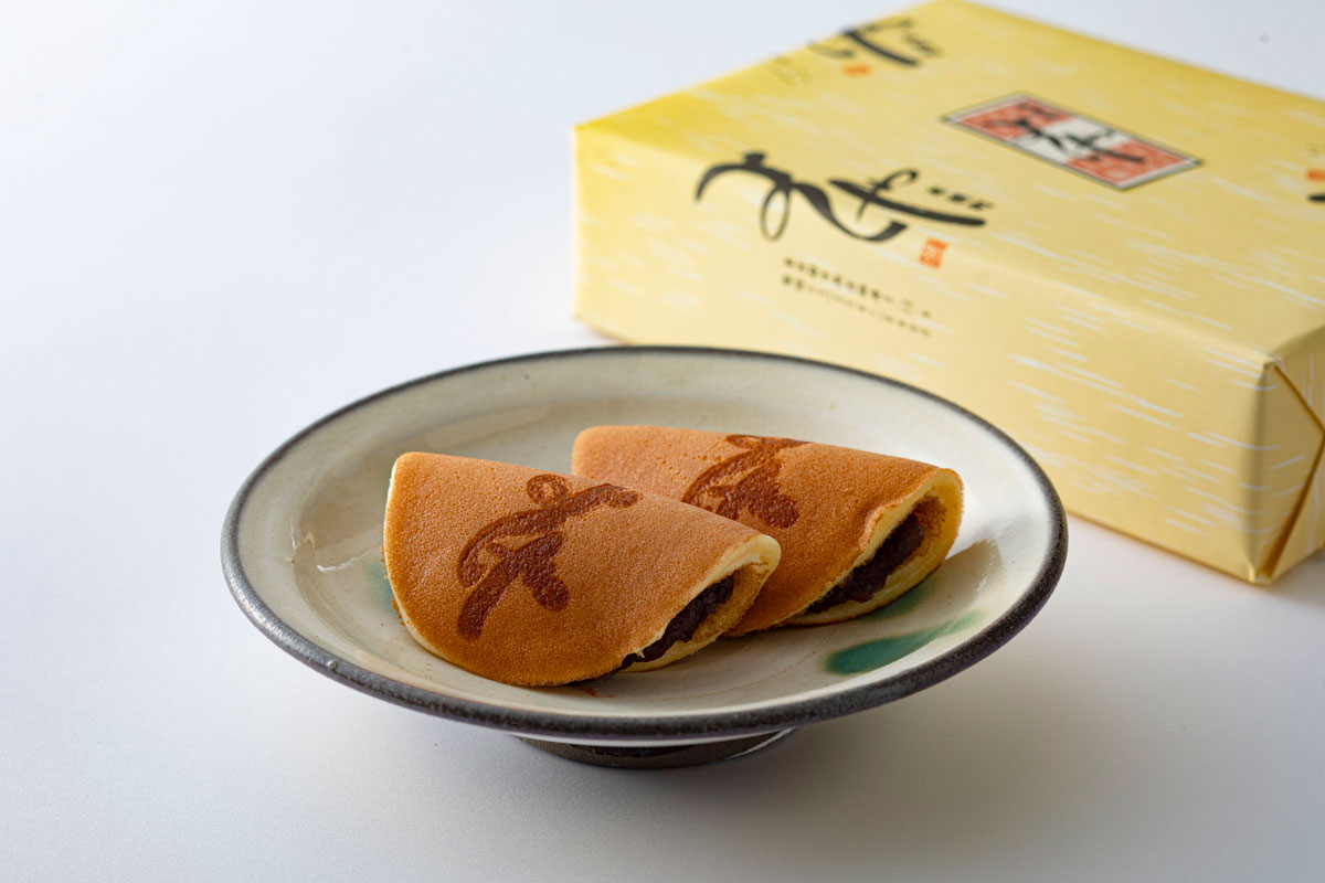 改まった場にも、
　　ふさわしい
　　　和菓子を。